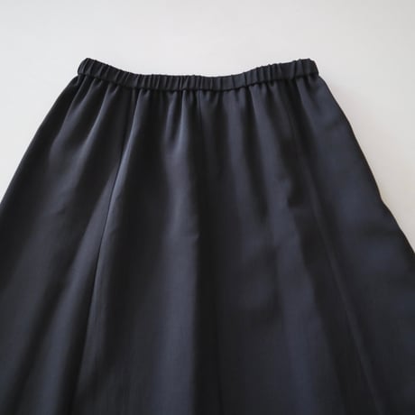 U PHORICA アシンメトリースカート