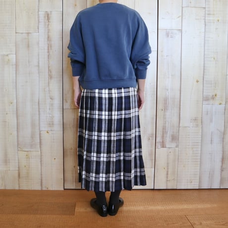 ichi 裏毛ロゴスウェット