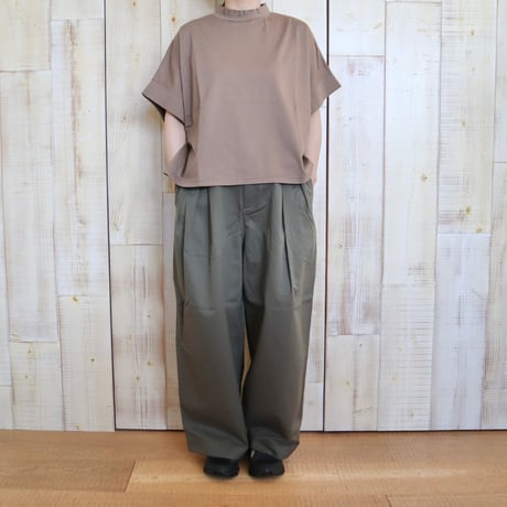 universal tissu コットンリネンタックパンツ