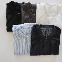universal tissu フレンチリネン比翼開きシャーリングワイドブラウス