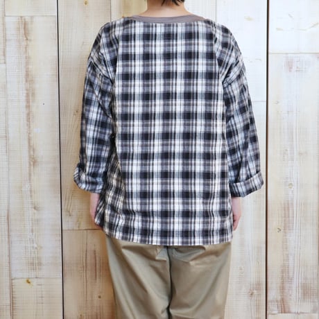 ARMEN チェックプルオーバーブラウス