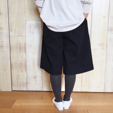 Nouvelles du paradis ハーフパンツ