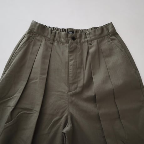 TISSU コットンリネンタックテーパードパンツ