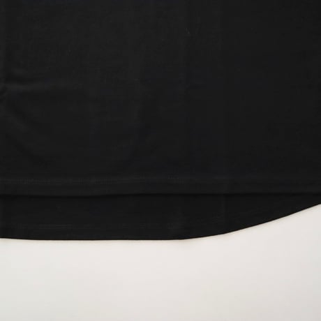 TRAVAIL MANUEL ミディ天竺バックラウンド長袖Tシャツ
