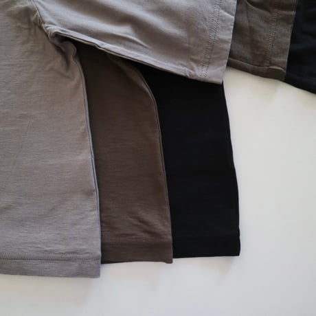 universal seven オーバーサイズTシャツ