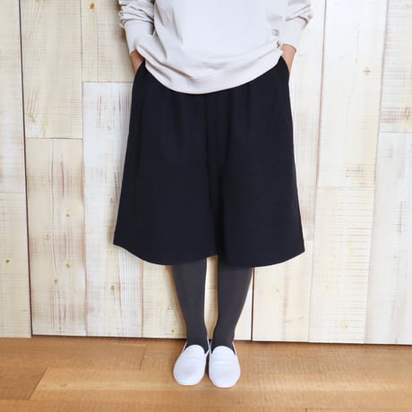 Nouvelles du paradis ハーフパンツ