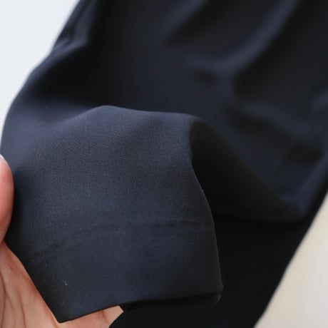 utilite 2タックパンツ