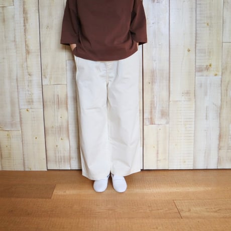 TRAVAIL MANUEL コンパクトチノデイリーパンツ
