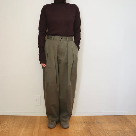 TISSU コットンリネンタックテーパードパンツ