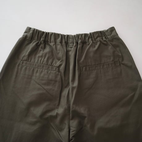 TISSU コットンリネンタックテーパードパンツ