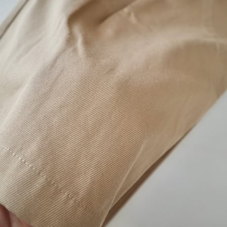 TISSU コットンリネンタックテーパードパンツ