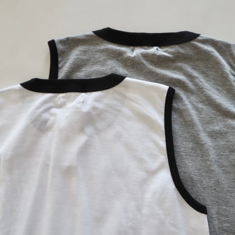 ARMEN コットンジャージクルーネックノースリーブリンガーTシャツ
