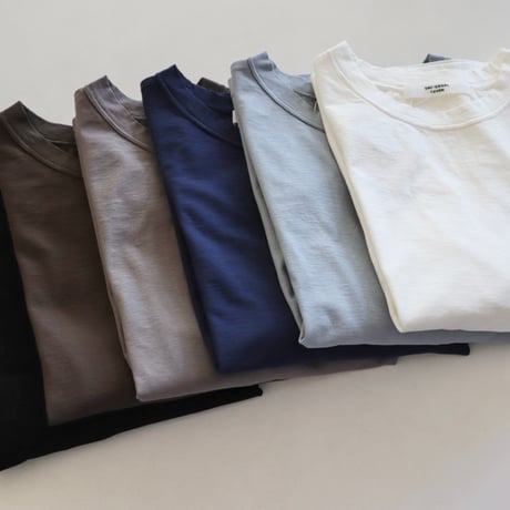 universal seven オーバーサイズTシャツ
