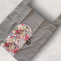 リバティポケットの折りたたみサブバッグ｜カラビナ付き（グレイ）