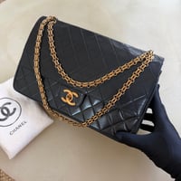シャネル ミニマトラッセ プッシュロック チェーン ショルダーバッグ