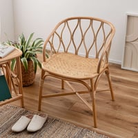 ラタン素材の軽量チェア「Rattanme(ラタンム)」