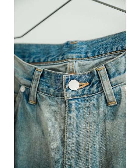 ANCELLM SHOE-CUT DENIM PANTS