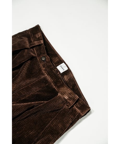 BISOWN MIXET WALE CORDUROY 2TUCK TROUSERS