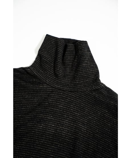 ULTERIOR SUPER FINE WOOL COTTON TURTLE-NECK TOP