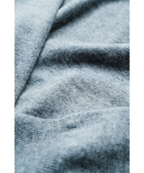BISOWN CASHMERE B V NECK