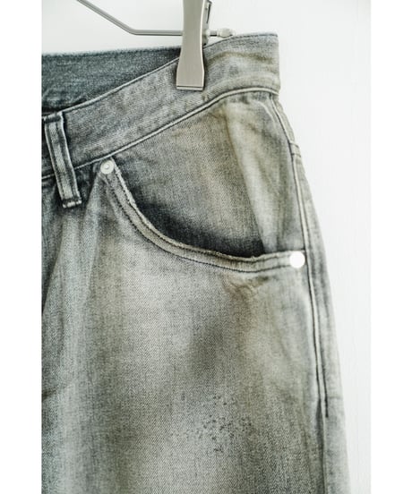 ANCELLM SHOE-CUT DENIM PANTS