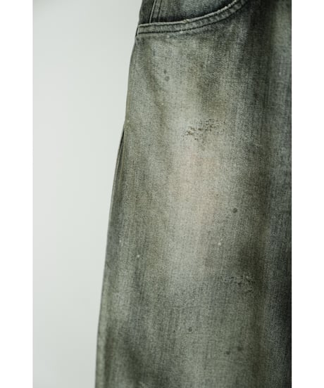 ANCELLM SHOE-CUT DENIM PANTS