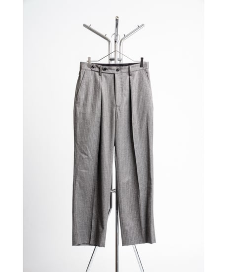 ULTERIOR W/S HERRINGBONE STRIPE TUCKED TROUSERS
