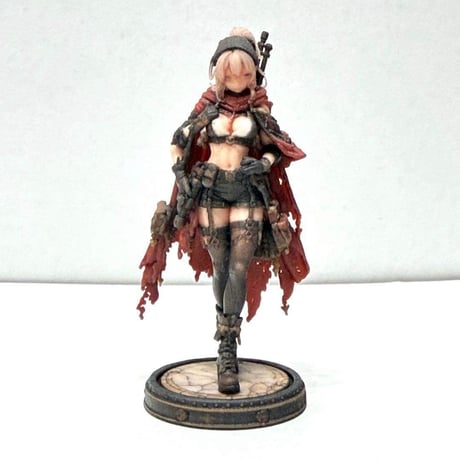 1/32 異世界の女の子　赤マント　フィギュア　ミニチュア　美少女フィギュア　完成品　ミニカーに　ジオラマ
