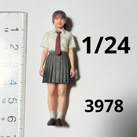 1/24 3978 フィギュア　女子高生　完成品　ミニカーに　リアルフィギュア　３Dフィギュア　ミニチュアイメージ