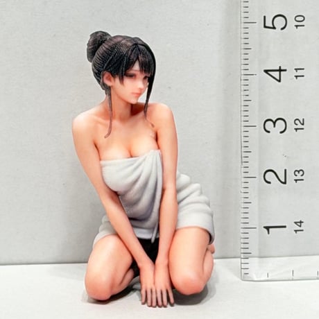 1/18 8009-13 フィギュア 完成品 ミニカーに 1/64より大　ミニチュアイメージ　リアルフィギュア