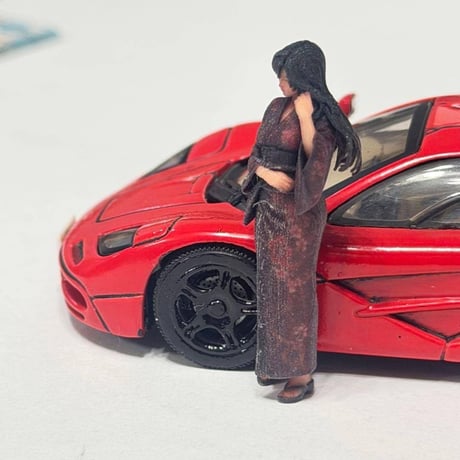 1/43 8007-02 フィギュア　着物　ミニカーに　1/64より大 ミニチュアイメージ　リアルフィギュア