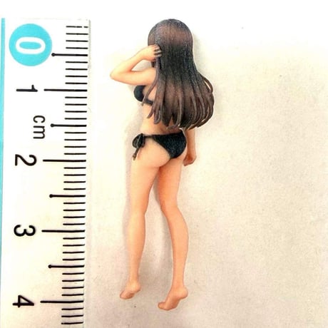1/43 フィギュア 8010-01 ミニチュア ミニカーに　1/64より大　ミニチュアイメージ　リアルフィギュア