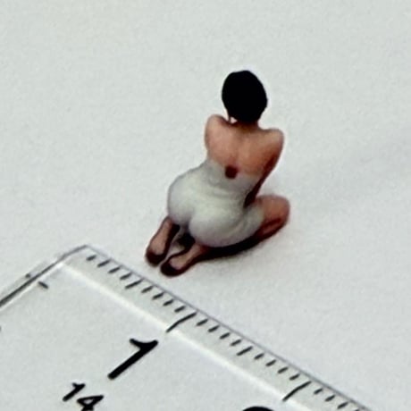 1/64 8009-13 フィギュア　タオル　トミカに　ミニカーに　ジオラマ　ミニチュアイメージ　リアルフィギュア