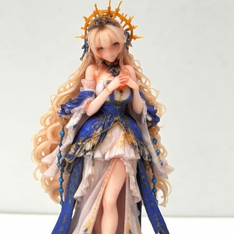 1/32 異世界の女の子　王冠　フィギュア　完成品　1/64より大　ミニチュア