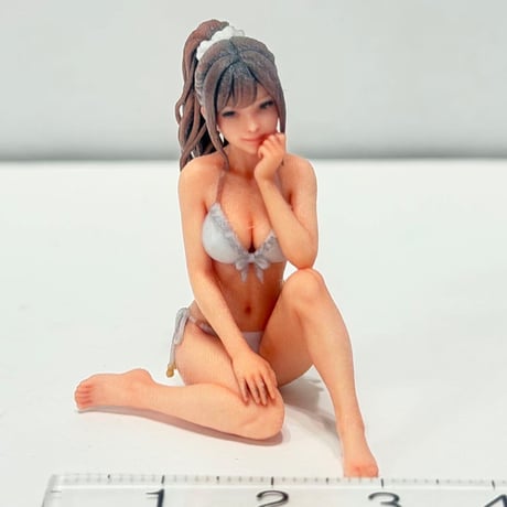 1/24 8011-01 フィギュア　水着　完成品　ミニカーに　完成品　リアルフィギュア　ミニチュアイメージ　３Dフィギュア