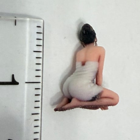 1/64 8009-13 フィギュア　タオル　トミカに　ミニカーに　ジオラマ　ミニチュアイメージ　リアルフィギュア