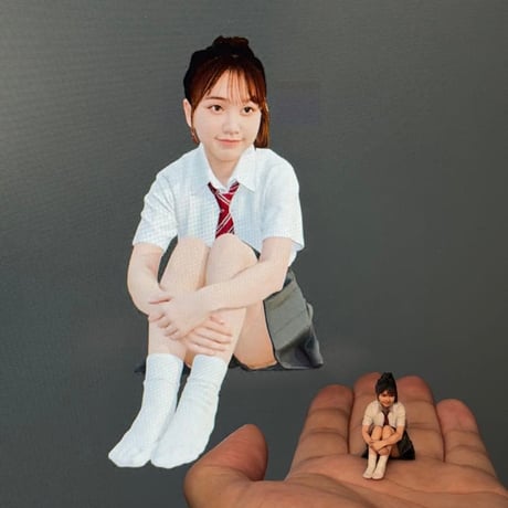 1/24 フィギュア　女子高生　体育座り　完成品　ミニチュア　ミニチュアイメージ　リアルフィギュア　３Dフィギュア