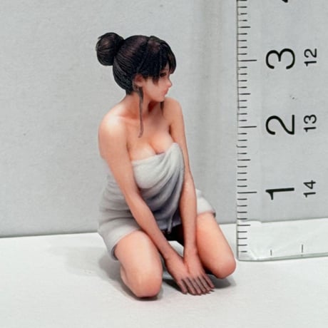 1/24 8009-13 フィギュア　完成品　1/64より大　ミニカーに　ミニチュアイメージ　リアルフィギュア