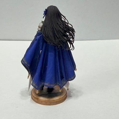 1/32 フィギュア ジオラマ　完成品　異世界の女の子　青マント　ジオラマに　ミニカーに　３Dフィギュア　リアルフィギュア