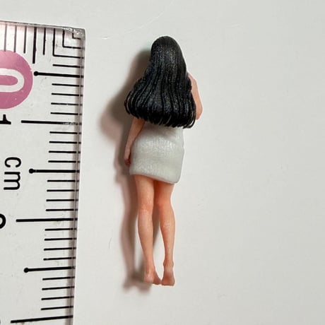 1/64 8009-09 女性 フィギュア ミニチュア ジオラマ用 完成品　トミカに　ミニカー　リアルフィギュア　ミニチュアイメージ