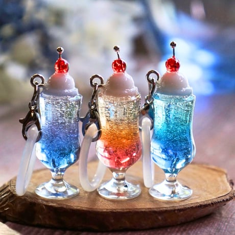 新品】ナチュラル雑貨屋 ハンドメイド作家さん♥️レジン・ネックレス