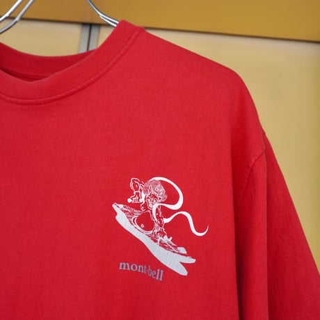 old mont-bell print Tee