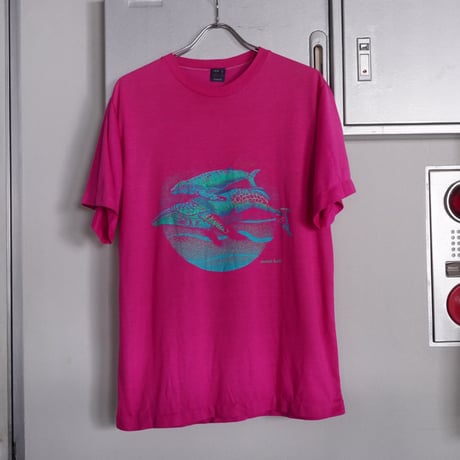 old mont-bell print Tee