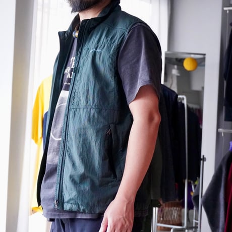 old mont-bell  zip vest