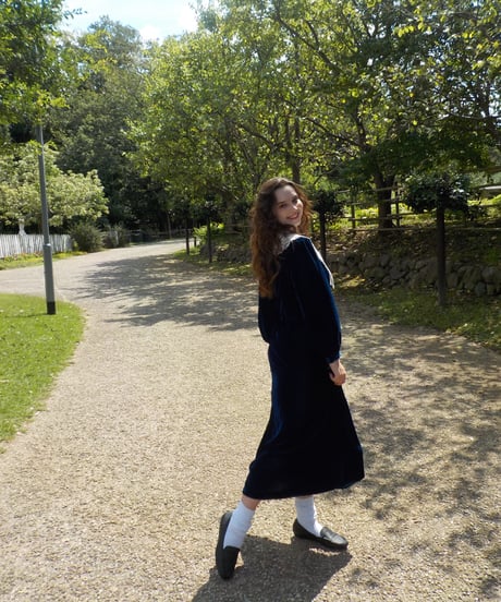 Big collar velours dress / navy