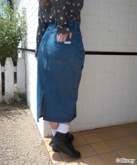 Mickey Mouse embroidery denim skirt / blue