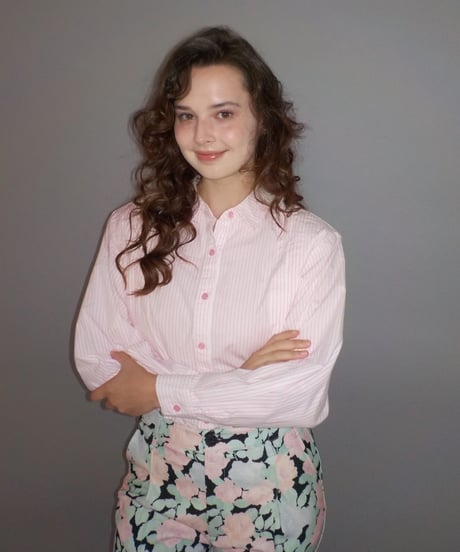 Pleated shirts / pink stripe