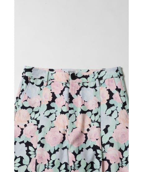 Slacks pants / black floral