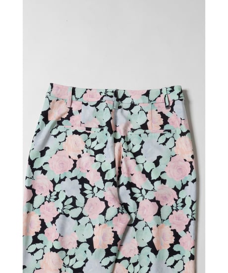 Slacks pants / black floral