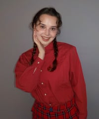 Pleated shirts / red